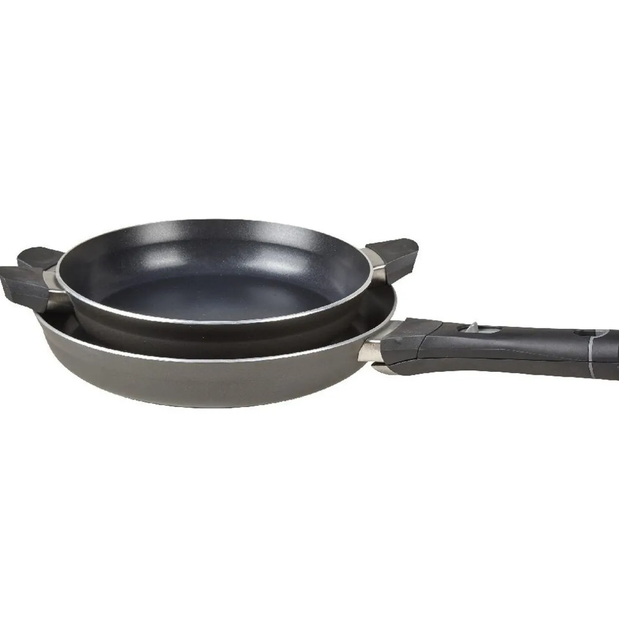 2 poêles et 1 poignée Pyrex^Gifi Discount