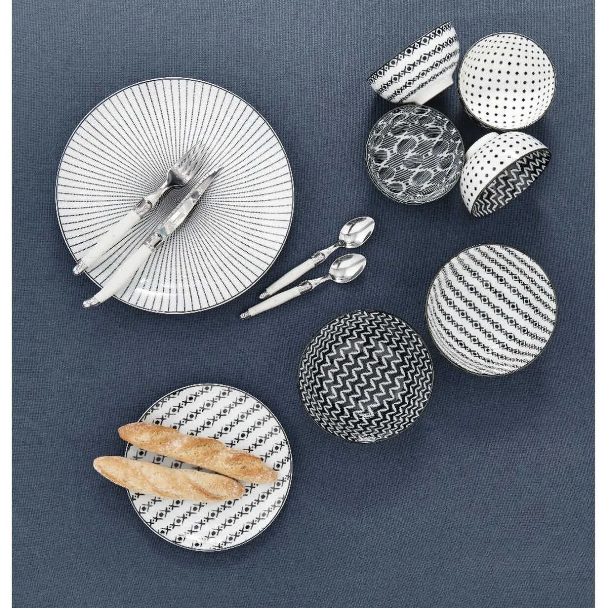 Assiette plate ronde blanche rayon noir^Gifi Hot