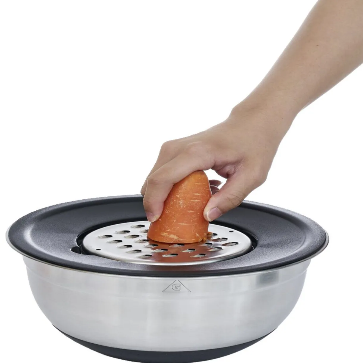 Bol à mixer inox avec base silicone et 3 râpes Ø22xH11,2cm^Gifi Hot