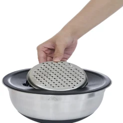 Bol à mixer inox avec base silicone et 3 râpes Ø22xH11,2cm^Gifi Hot