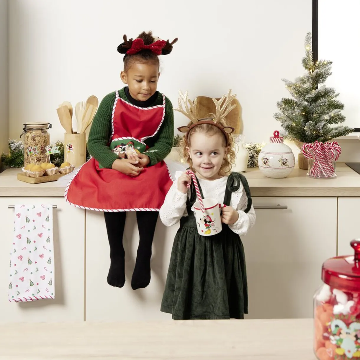 Bonbonnière Disney 1,1L - 15,5xH19x15,5cm^Gifi Sale