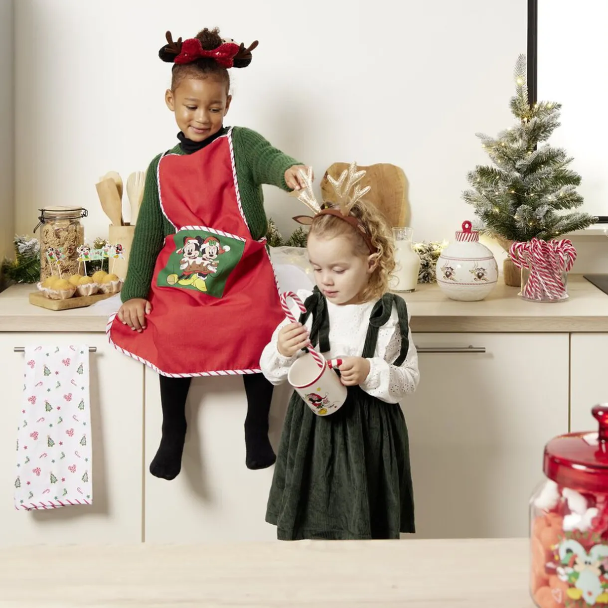 Bonbonnière Disney 1,1L - 15,5xH19x15,5cm^Gifi Sale