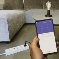 Sale Gifi Multiprise connectée Wifi 3x16A + 2xUSB