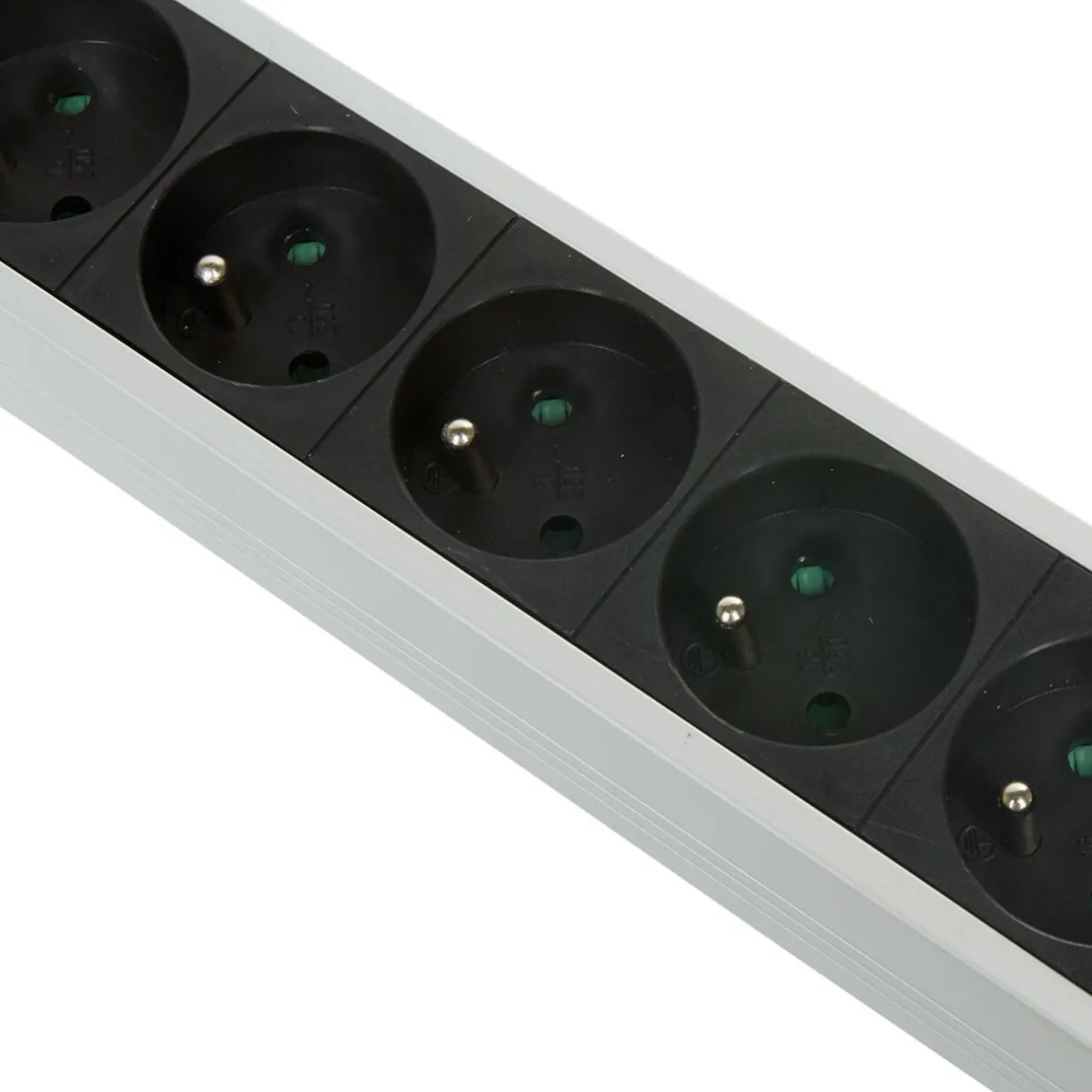 New Gifi Multiprise parafoudre 6 prises et 2 usb noir