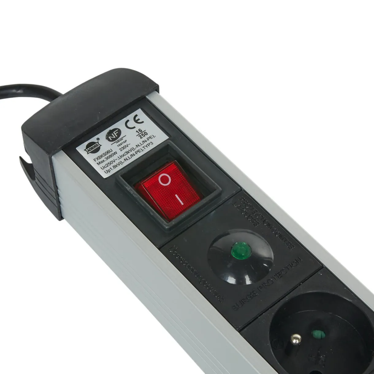 New Gifi Multiprise parafoudre 6 prises et 2 usb noir